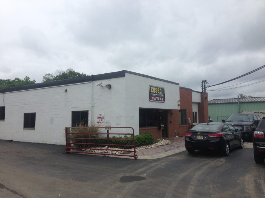 Exterior Painting of Eosso Paving Side View Preview Image 2