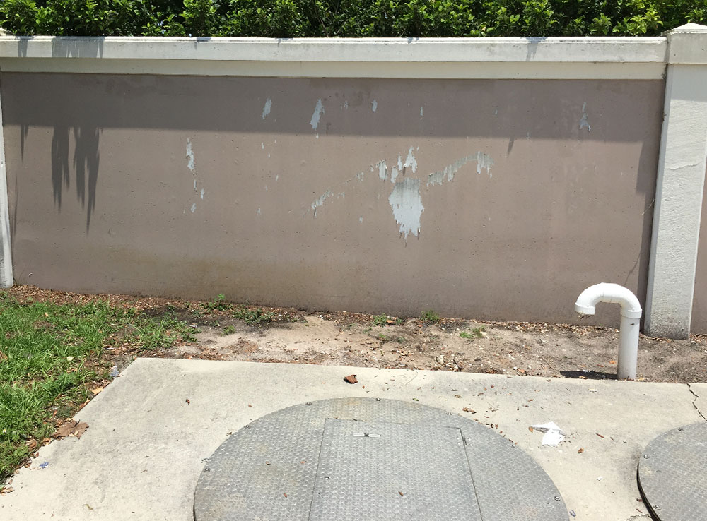 Before Photo of Exterior Wall repainted in Oviedo, FL