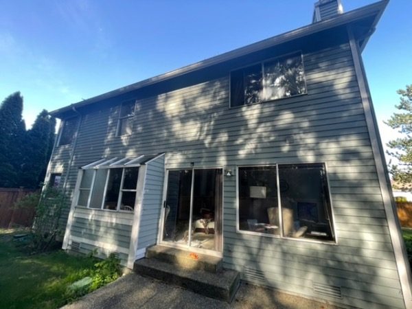 home siding exterior painting Preview Image 3