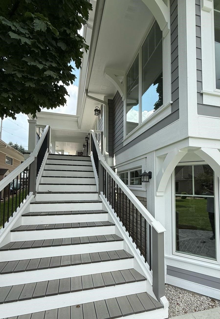 home exterior siding and trim repaint Preview Image 2