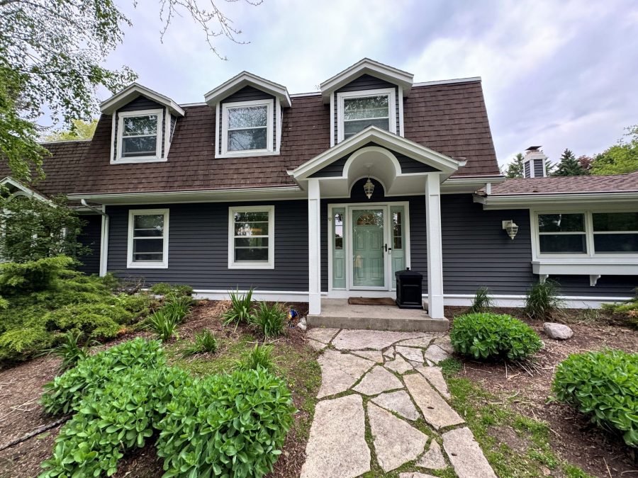 front view of blue painted house Preview Image 1