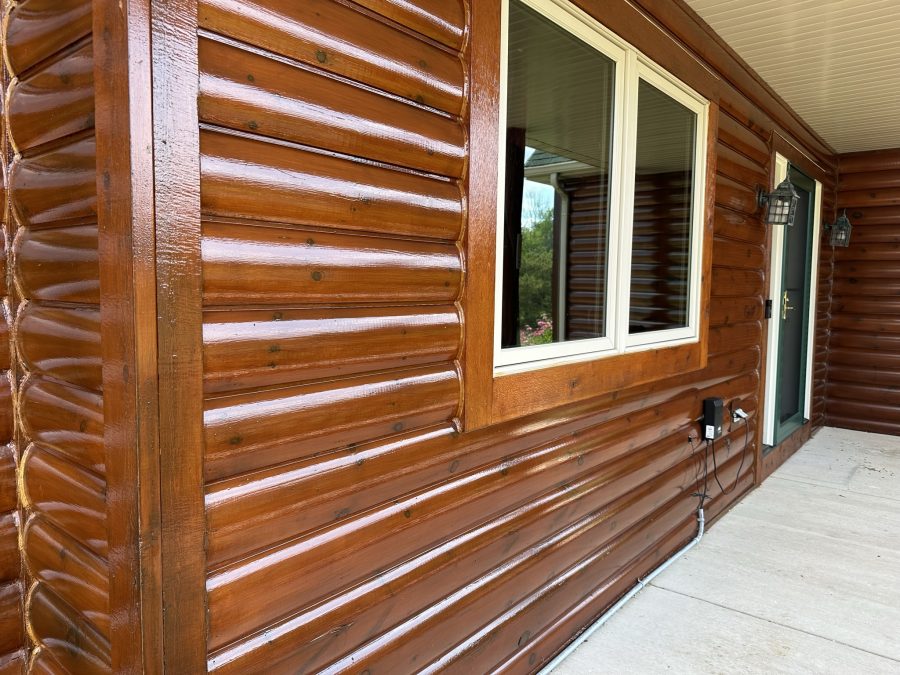 Log Home Staining Preview Image 1