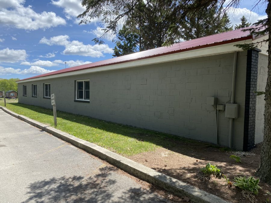 Side View of Commercial Building Preview Image 4