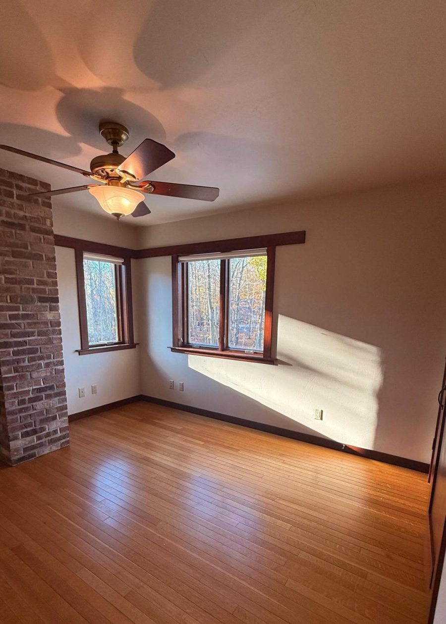 empty painted interior room Preview Image 1