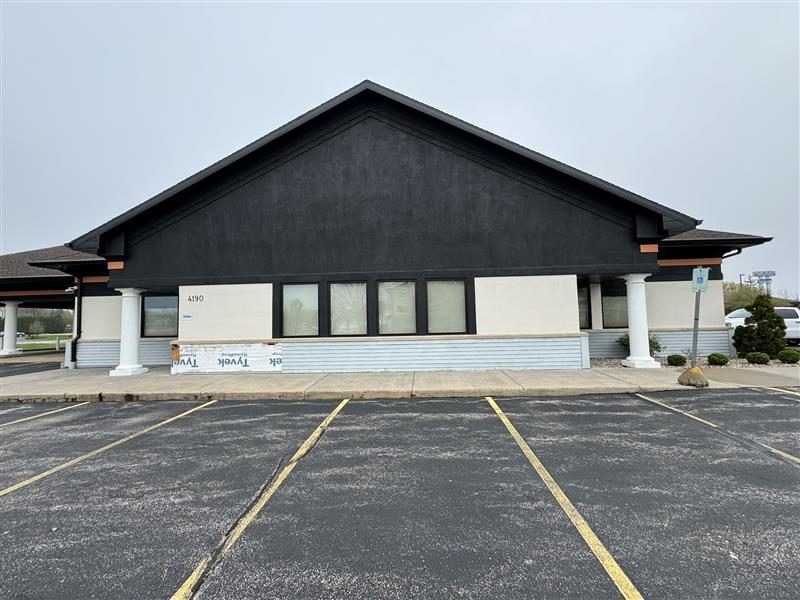 EFIS Commercial Building - Financial Office Preview Image 2