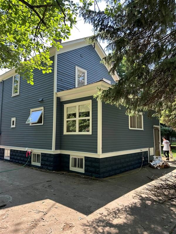 Residential Restoration Project Preview Image 10