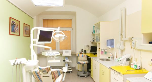 Commercial Dentist Interior