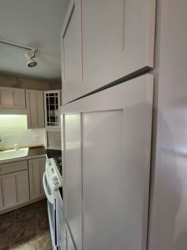 Residential Painting Services in Elmhurst Preview Image 6