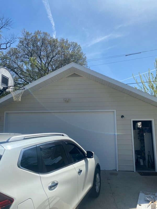 Painters in Elmhurst, IL Preview Image 2