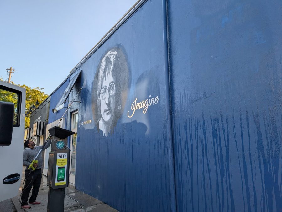 person power washing store exterior Preview Image 3