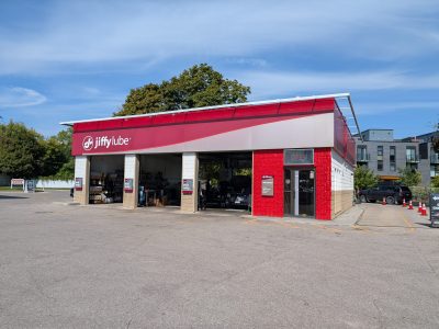Jiffy Lube location after exterior repaint