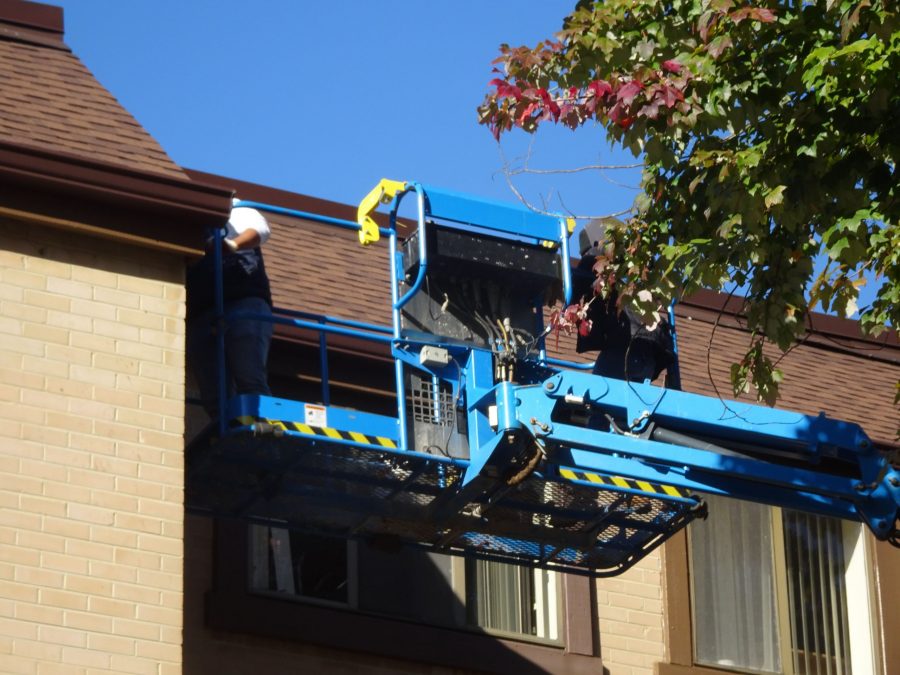 Close Up on Boom Lift Preview Image 7