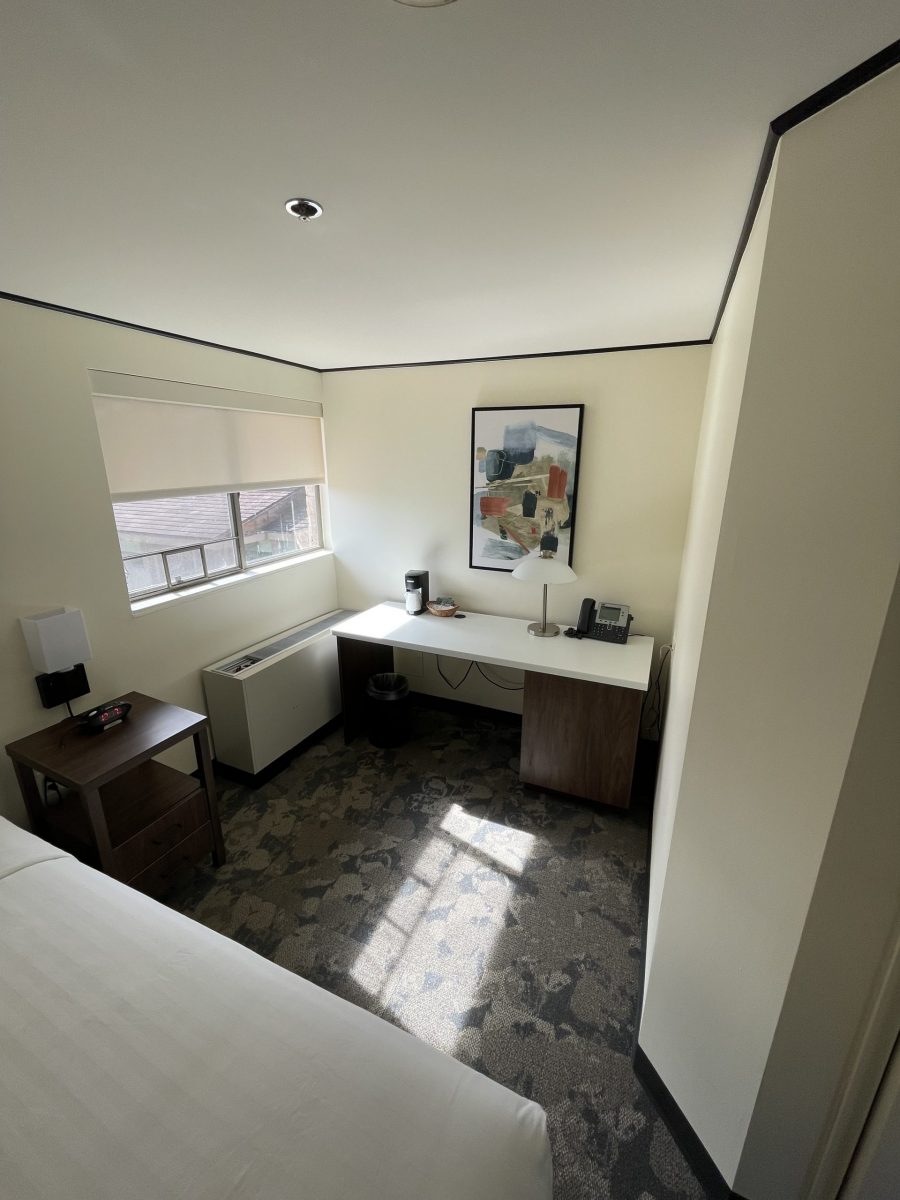Interior Painting Hotel Room Preview Image 9