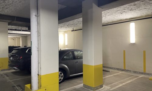 Original Column Paint – Worn/Faded