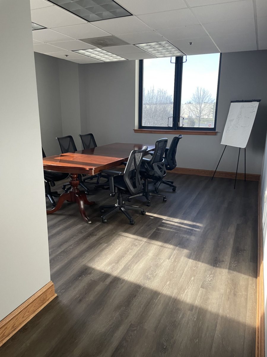 Conference Room Preview Image 8