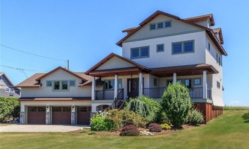 Modern design with some victorian touches