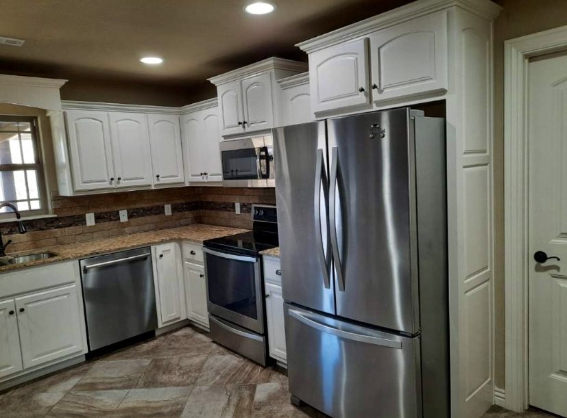 White Painted Kitchen Cabinets Bella Vista, Arkansas Preview Image 1