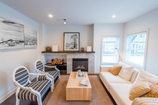 living room painting costs in AR