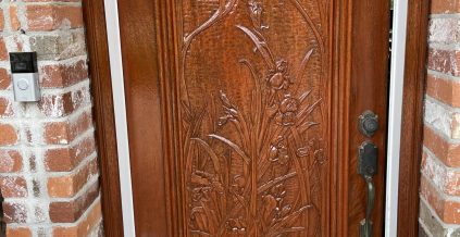 Artisanal door refinishing