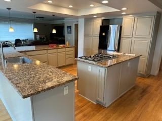 kitchen cabinet painting