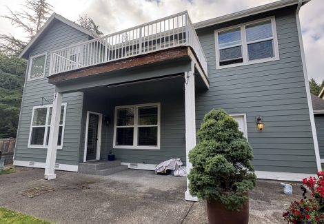 home exterior before repaint