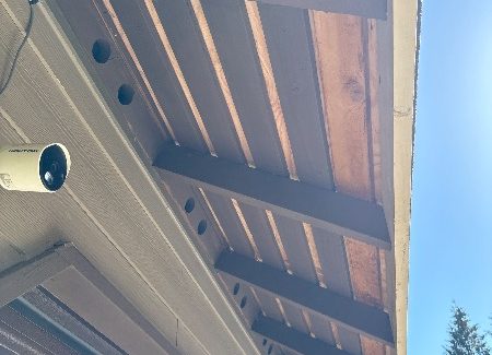 soffit before repainting