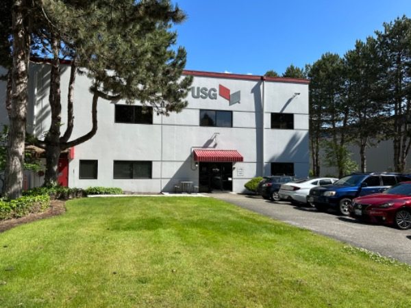 Exterior Painting (Before) Preview Image 22