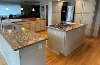 Kitchen Cabinet Painting
