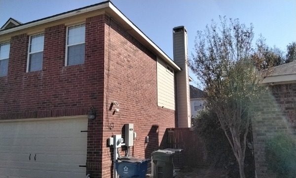 Side of Home Before Paitning Services Preview Image 6