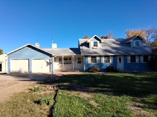Home in Loveland before exterior painting