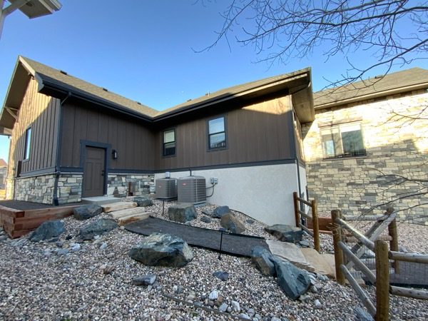 side of house with stucco and painted siding Preview Image 9