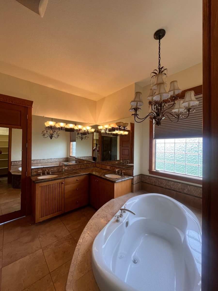 home interior with painted walls and stained beams Preview Image 6