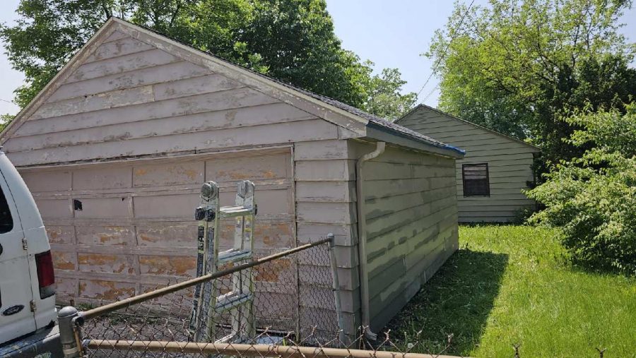 Garage Painting Project Preview Image 3