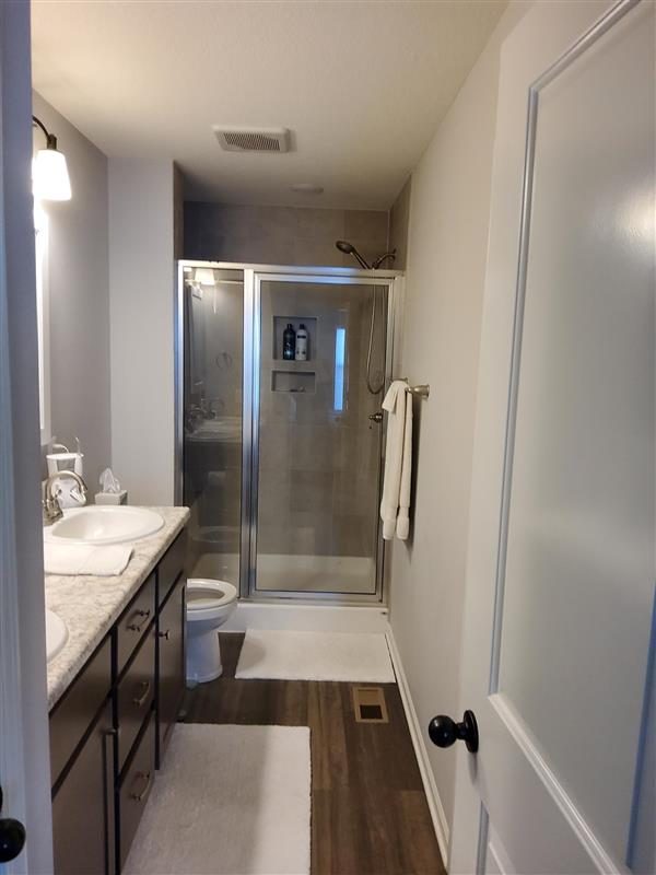 Residential Painting Project Preview Image 18