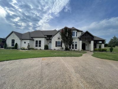Large Texas Brick House Exterior painting