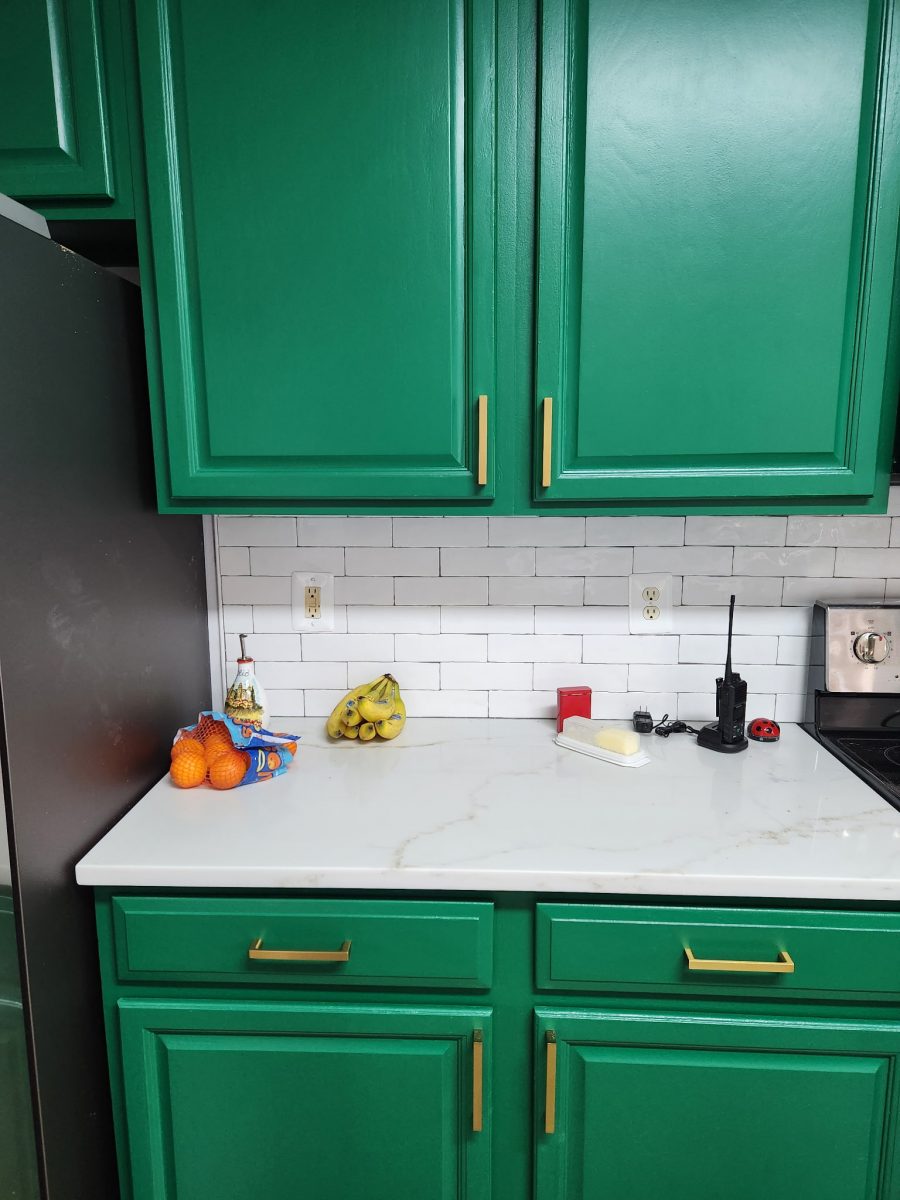 home kitchen with green painted cabinets Preview Image 3