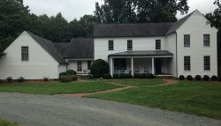 Exterior house painters in Fredericksburg, VA