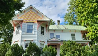 white siding home in fredericksburg, virginia