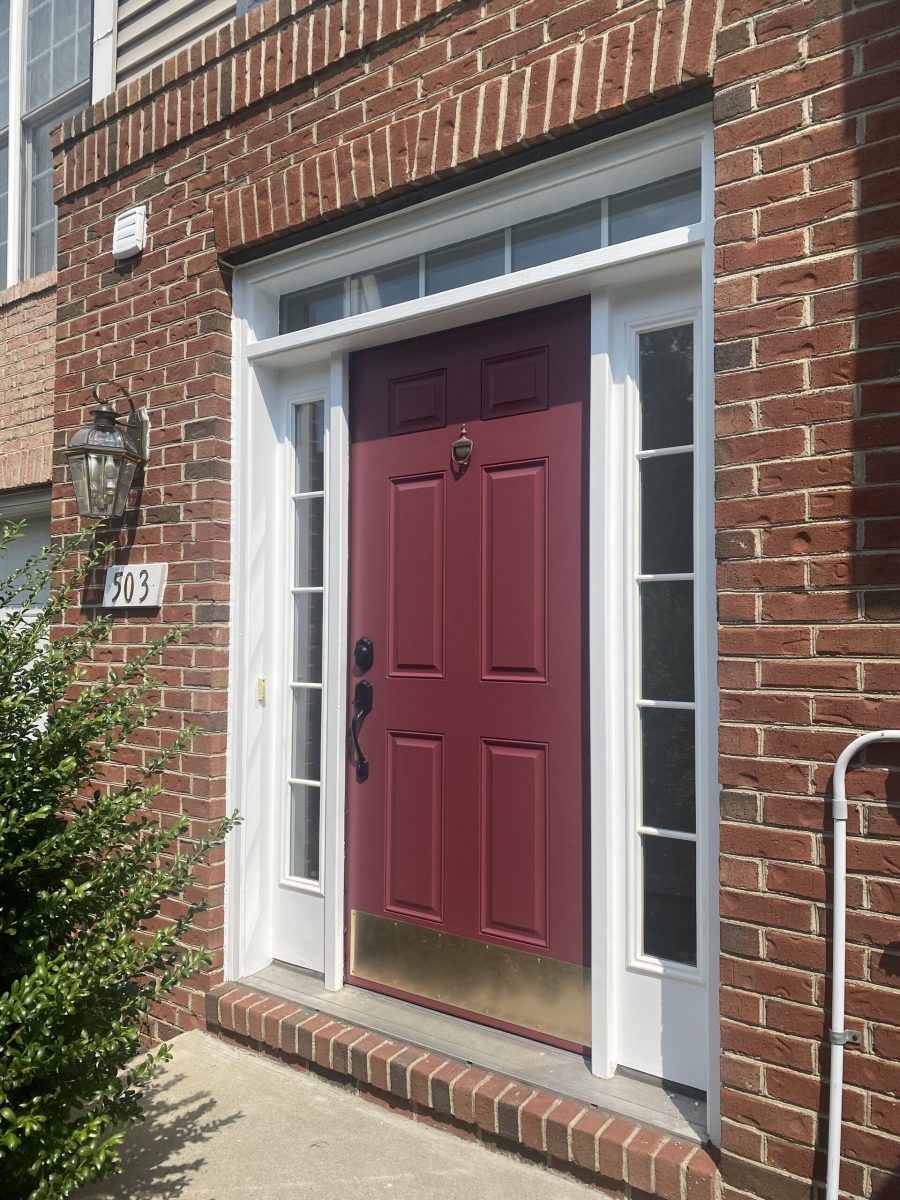 red front door on brick house Preview Image 12