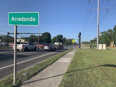Sign for Arredondo, FL