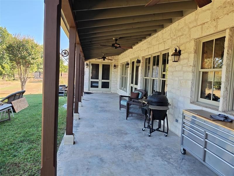 Front Porch Exterior Staining Georgetown, TX Preview Image 1