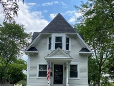 Historic home in Glen Ellyn, IL Front