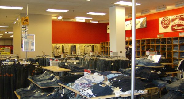 retail painting services