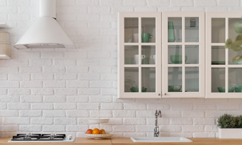 white kitchen cabinets