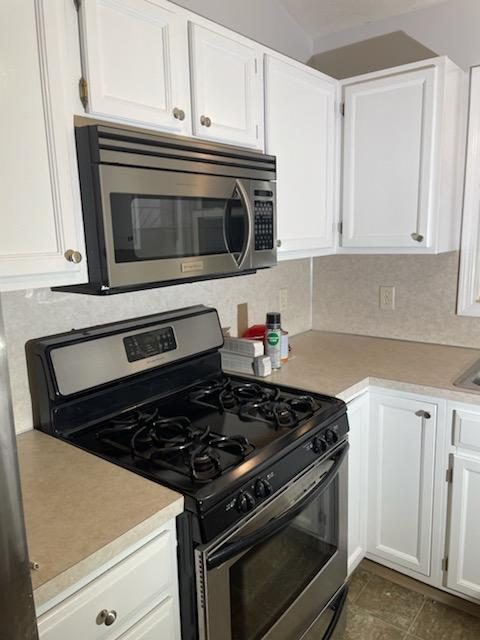 Cabinet Project in Byron Center Preview Image 1