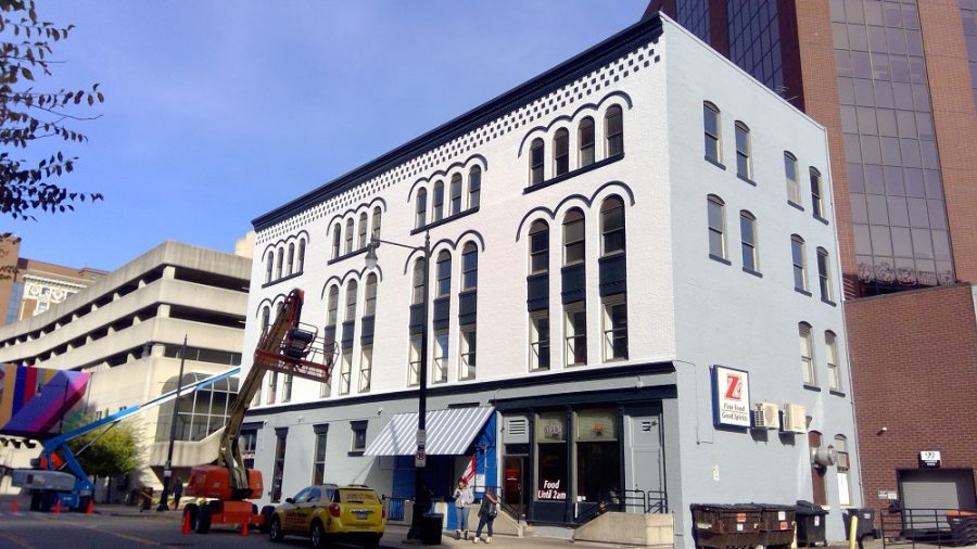 Z's Restaurant exterior after painting by CertaPro Painters of Grand Rapids, MI Preview Image 2