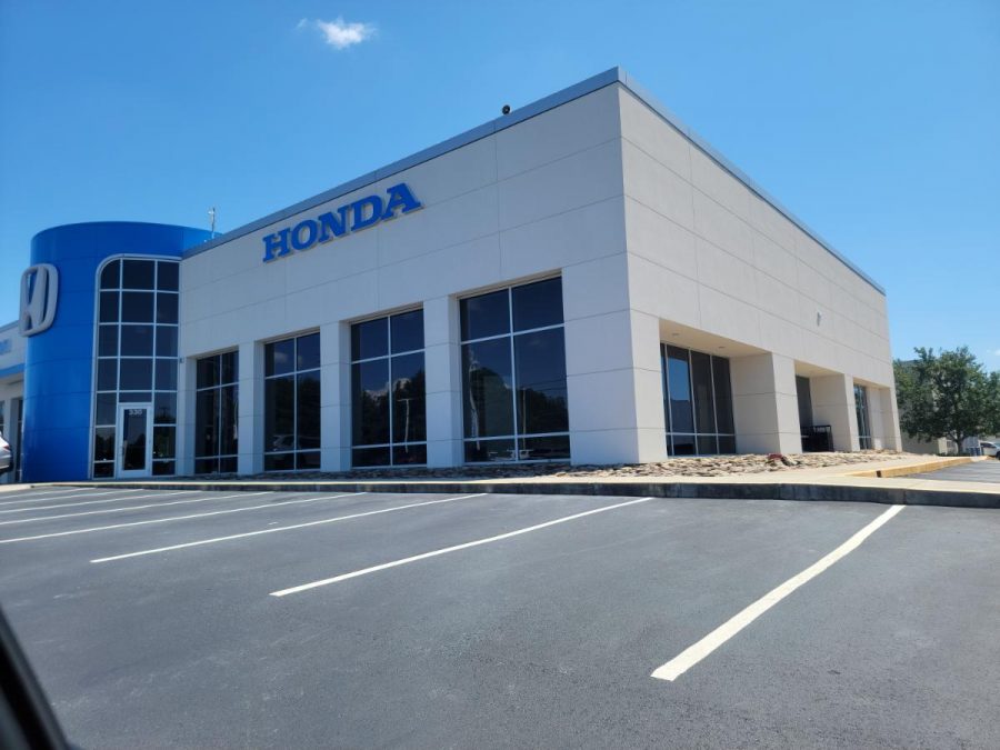 Dealership Exterior Painting Preview Image 1