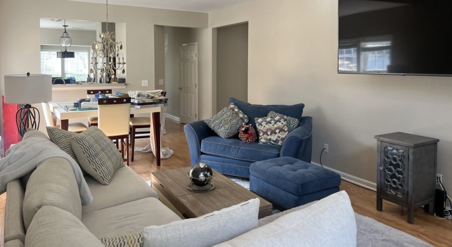 Living Room Professional Painters Mauldin, SC Preview Image 1