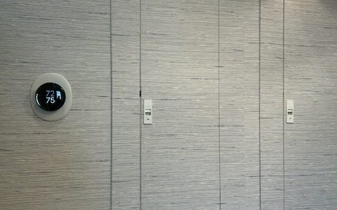 Wallpaper Installation