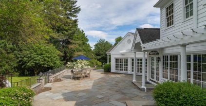 Exterior Painting and Carpentry